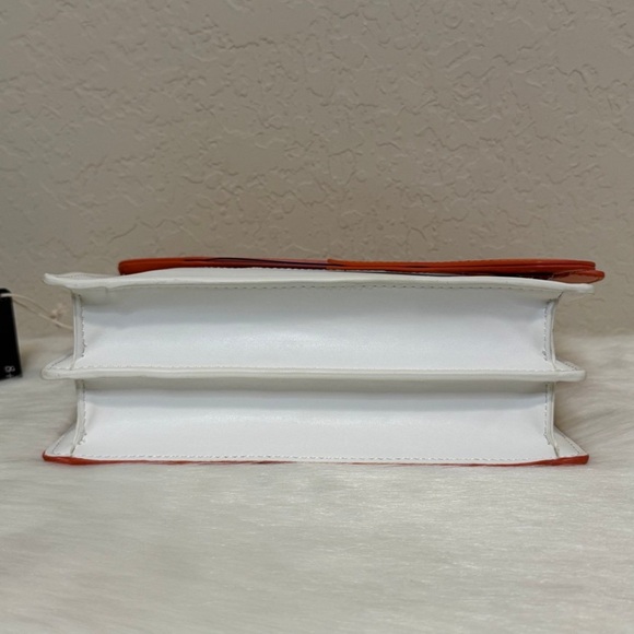 Loungefly Disney Big Hero 6 Baymax Suit Split Crossbody Bag - Picture 7 of 10